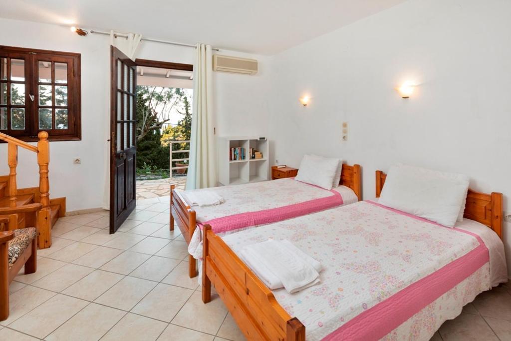 Apartamento Kerasia - 4 & *