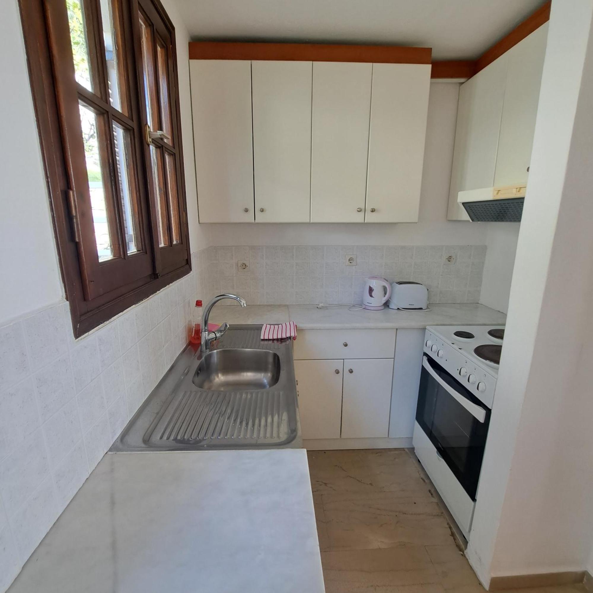 Apartamento Kerasia - 4 & *